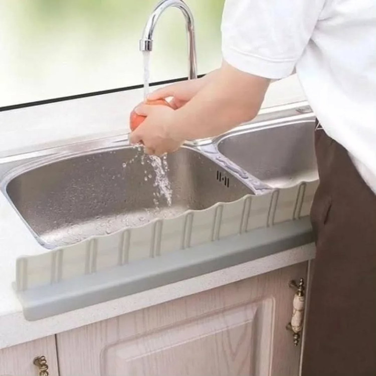 گارد آبگیر جلو سینکی سیلیکونی
